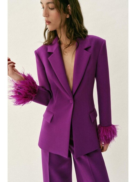 Zara Jackets & Blazers - ZARA FEATHER CUFF SHOULDER PAD BLAZER
